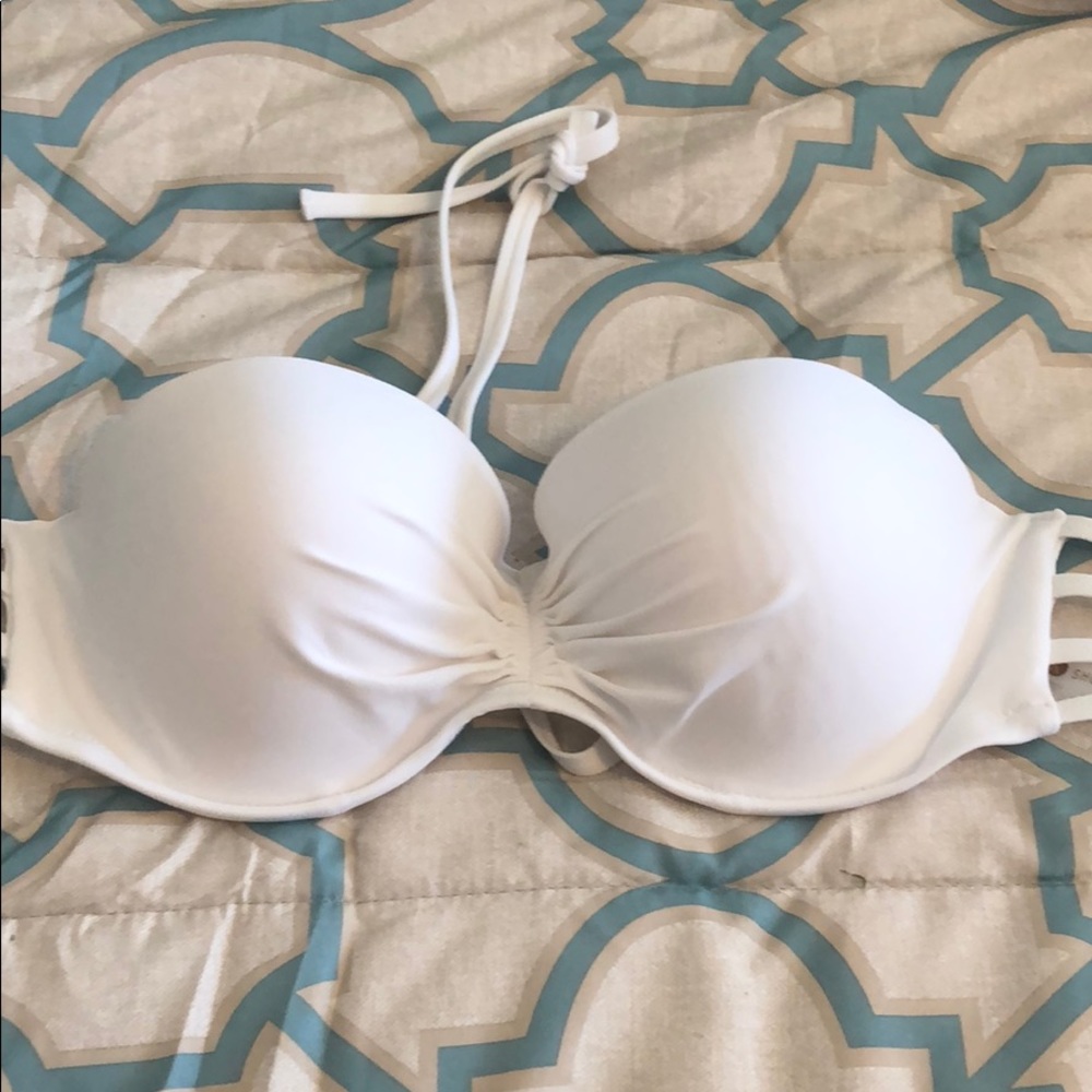 Sand and Shore Bikini Top 38B